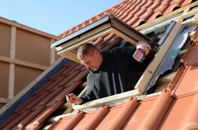 Pose de fenêtres de toit Velux à Thory